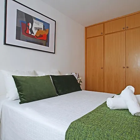 Apartment Friendly Parellades